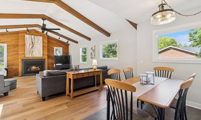 Windsor Heights House | Newly Remodeled Home - In the Heart of Des Moines!