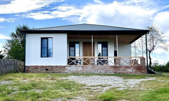 Salkhino House | Newly renovated 3-bedroom Bungalow in rural area