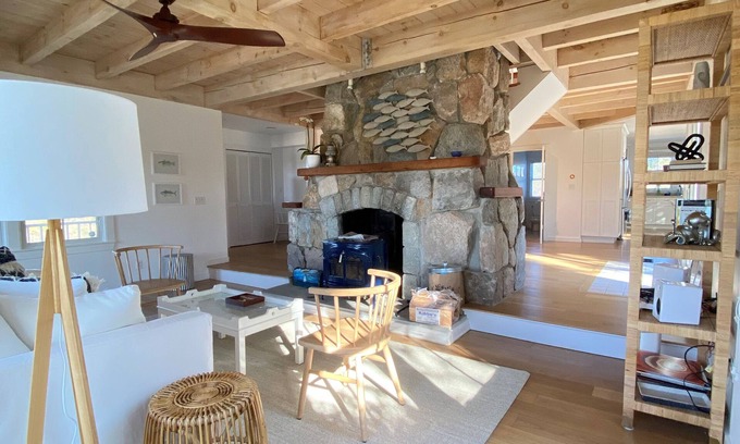 West of Town House | Newly Renovated and Redecorated Family Home on Nantucket
