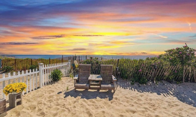 Salisbury Apartment | Newly Renovated | Beachside Bliss | Steps to Sand