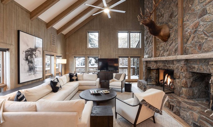 Avon House | NEWLY RENOVATED! Expansive 8,800 SF Luxury Home + Walkable to Beaver Creek Villa