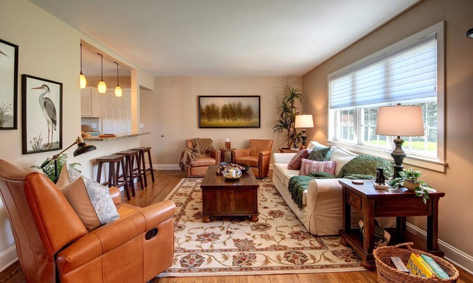 Skaneateles House | Newly renovated pet friendly Ranch near downtown Skaneateles!