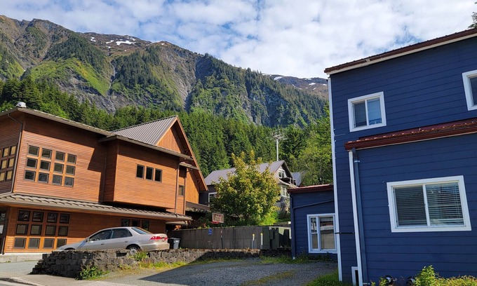 Downtown Juneau Apartment | Newly renovated studio apartment located in the heart of downtown Juneau