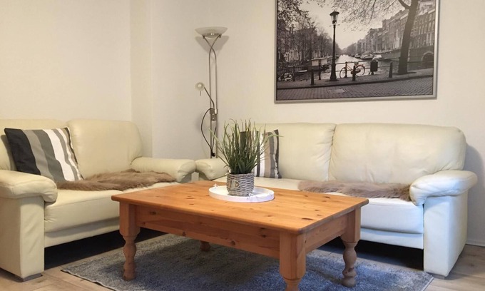 Holzminden Apartment | Newly renovated vacation apartment "Zwei" in Haus zur Eiche