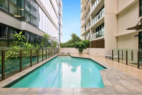 Newstead Apartment | Newstead City Haven Sleep 4