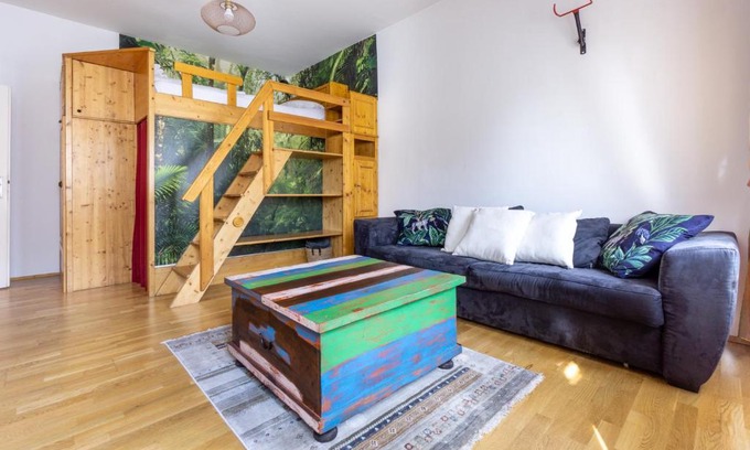 Nibelungen-Viertel Apartment | Next to Stadthalle & Westbahnhof