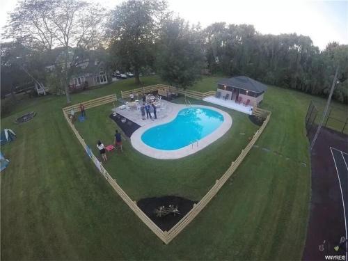 Youngstown House | Niagara River Estate