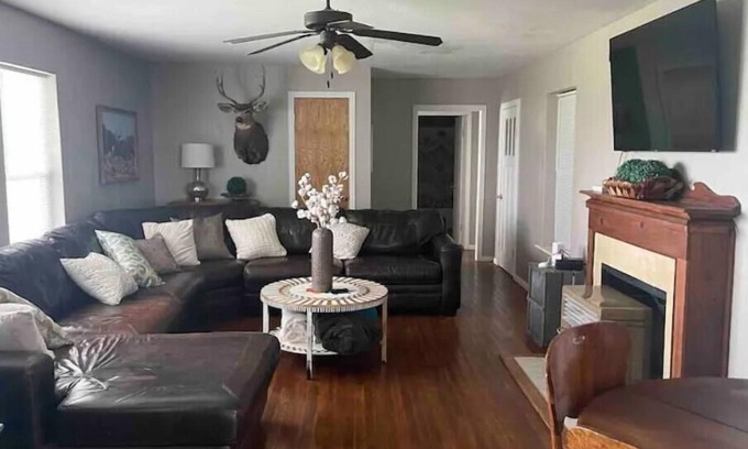 Ballinger House | Nice 2 BR Great for Hunting and Fishing near Ivie