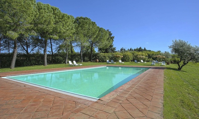 Tavarnelle Val di Pesa Apartment | Nice apartment for 4 guests with pool, WIFI, TV, patio, pets allowed and panoramic view