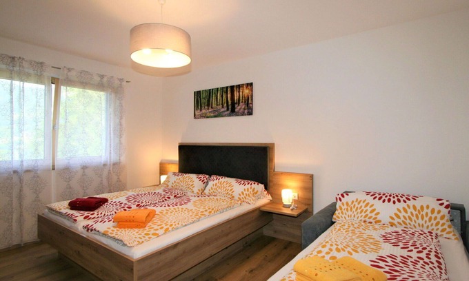 Holdernach Apartment | Nice apartment for 5 guests with WIFI, TV, terrace and parking