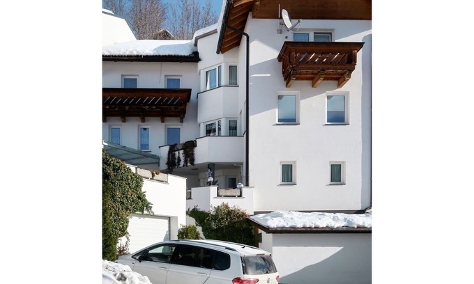 Fliess Apartment | Nice apartment for 2 guests with WIFI, TV, terrace and parking