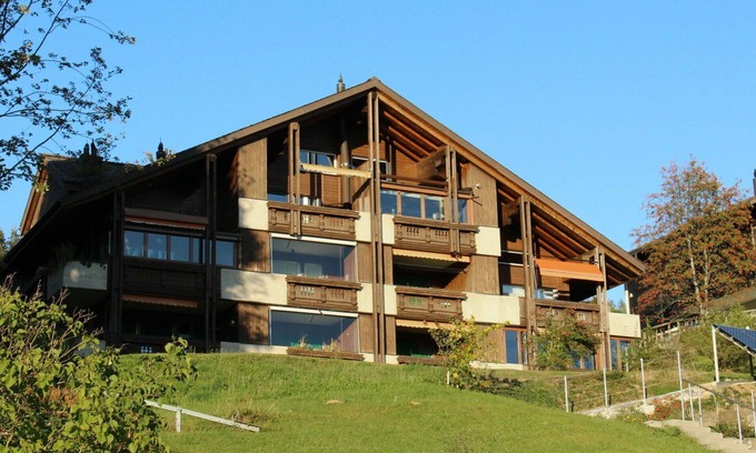 Beatenberg Apartment | Nice apartment for 4 guests with WIFI, TV, balcony and panoramic view