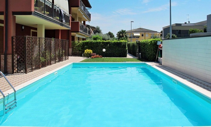 Lugana Apartment | Nice apartment for 4 people with pool, WIFI, A/C, TV and balcony