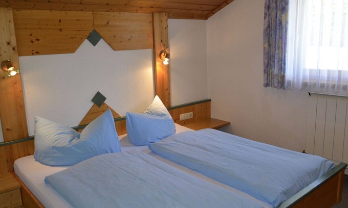 See Apartment | Nice apartment for 6 guests with WIFI, TV, balcony and parking