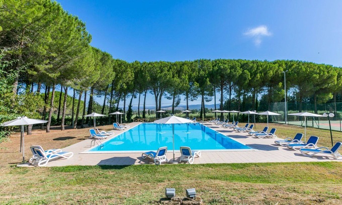 Scarlino Apartment | Nice apartment for 6 people with pool, A/C, WIFI, TV and terrace