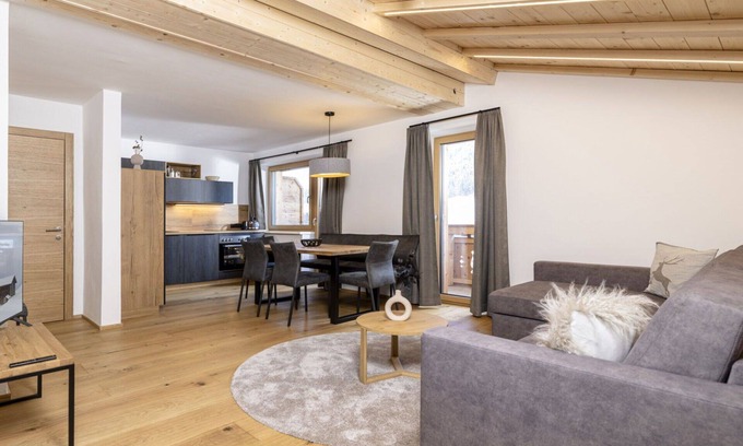 Soell Apartment | Nice apartment for 6 people with WIFI, TV and terrace