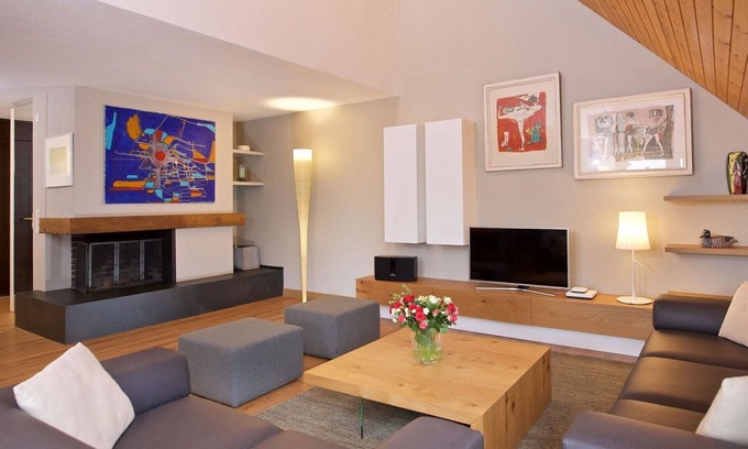 Lenzerheide Apartment | Nice apartment for 5 people with pool, TV and balcony