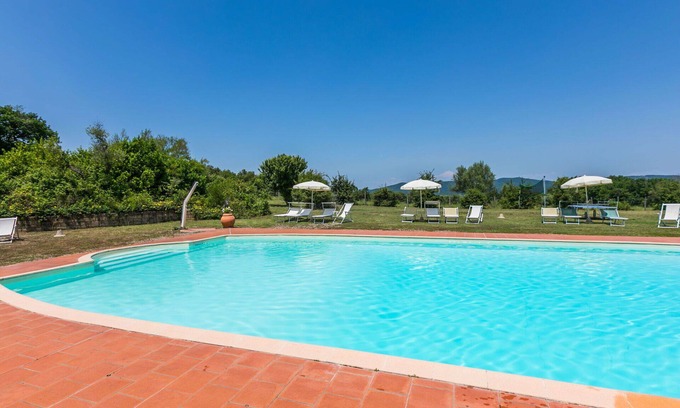 San Macario In Monte Villa | Nice apartment in villa with pool, WIFI, TV, patio, pets allowed, panoramic view and parking