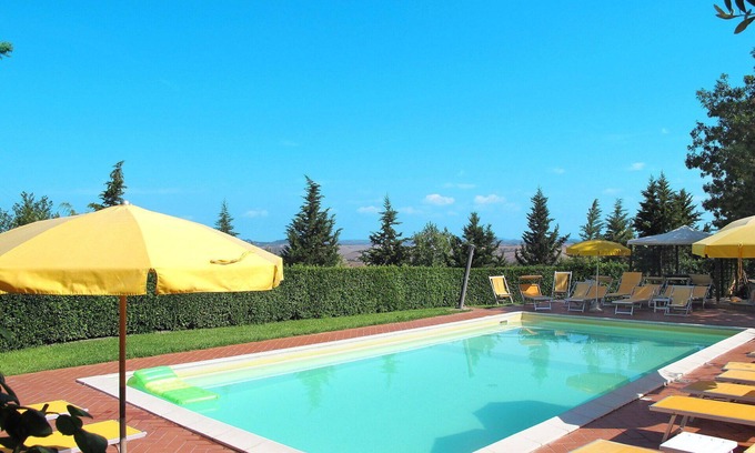 Lajatico Villa | Nice apartment in villa for 4 people with pool, WIFI, TV and patio