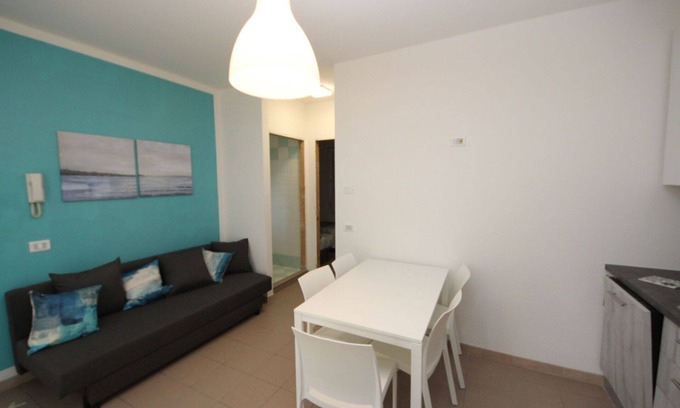 Rosolina Mare House | Nice apartment in villa for 4 people with WIFI, A/C, TV, terrace, pets allowed and parking