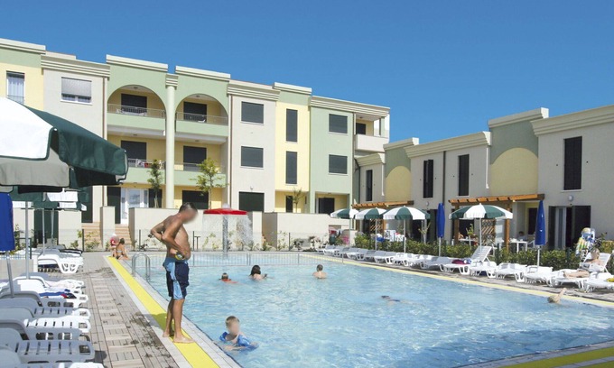 Torre di Fine House | Nice apartment in villa for 6 guests with A/C, WIFI, pool, TV, terrace and parking