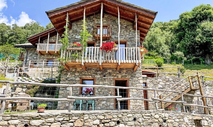 Sorico House | Nice apartment in villa for 4 people with WIFI, TV, patio and pets allowed