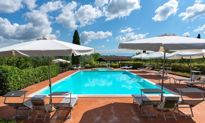 Sughera Apartment | Nice apartment with A/C, pool, WIFI, TV, veranda, panoramic view and parking, close to San Gimig.