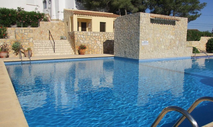 Paichi Apartment | Nice apartment with sea views, roof terrace and nice communal pool