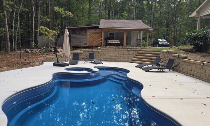 McDonough House | Nice bungalow in the countryside of McDonough