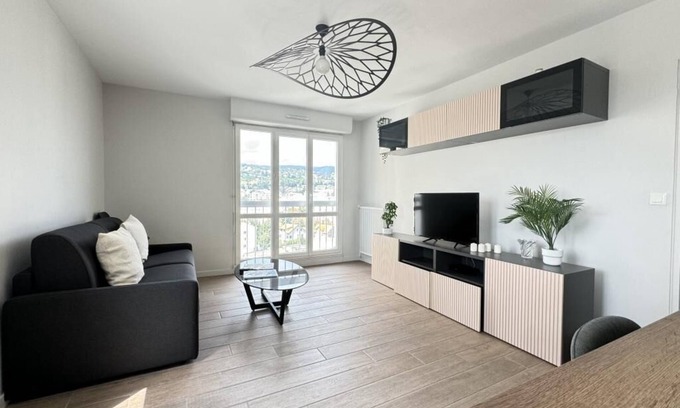 Blatin Apartment | Nice F3 Berthelot, Fully Equipped - WI-FI, CL-FD
