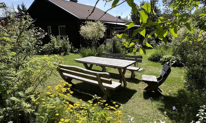 Norrhult Ski Chalet | Nice holiday home in the Kingdom of Crystal with its own boat