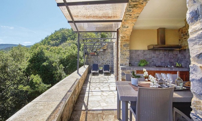 Garlenda House | Nice home in Garlenda (SV) with WiFi