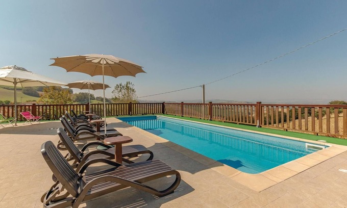 Montegranaro House | Nice home in Montegranaro -FM-