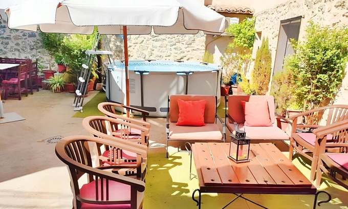 Villamanrique de Tajo Cottage | Nice house for 8-10 people at 50 Km from Madrid.