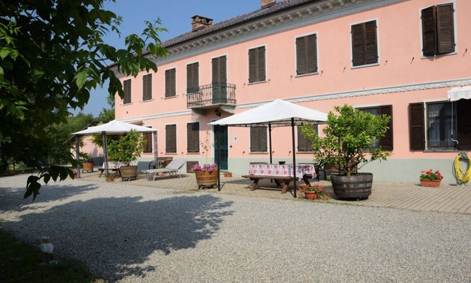 Castell'Alfero House | NICE HOUSE IN THE COUNTRYSIDE IN THE HEART OF THE MONFERRATO IN QUIET AREA