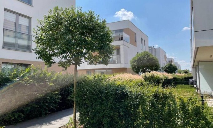 Ursynow Apartment | Nice quiet apartment close to the airport on an intimate estate, family friendly