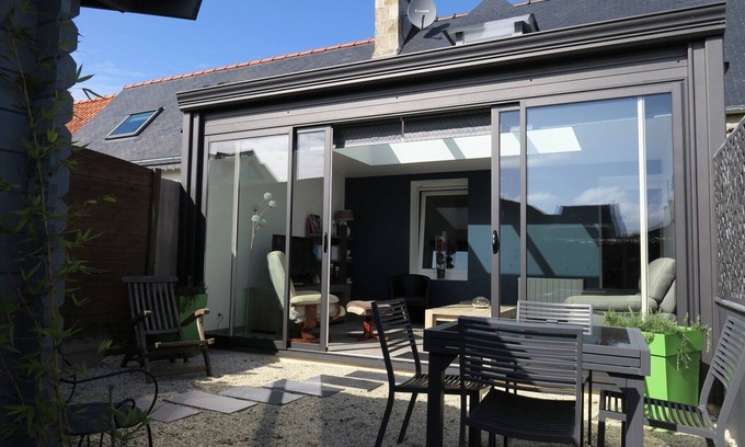 Tregastel House | Nice renovated south facing house with closed courtyard in TREGASTEL