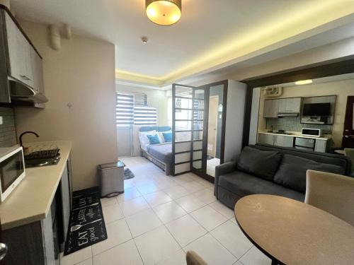 Lahug Apartment | Nice views+ large space+ beside IT Park