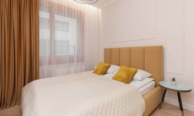 Ochota Apartment | Niemcewicza 19 | Stylish Apartment | Balcony