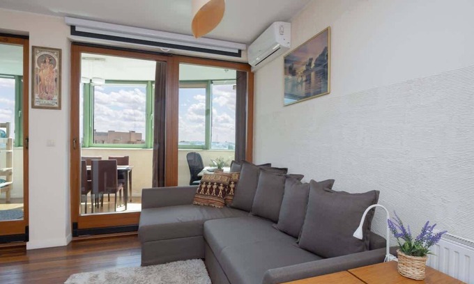 Ochota Apartment | Niemcewicza 26 | Air-Conditioned Apartment