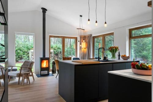 Zorgvlied Villa | Nieuwe luxe villa in het bos