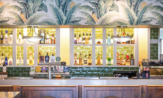 Nerang Hotel | Nightcap at Commercial Hotel