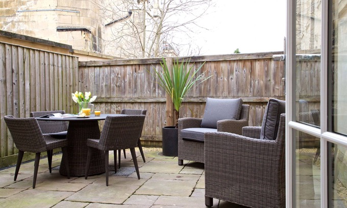 Bath House | Nile Mews House - delightful, newly-refurbished, contemporary space