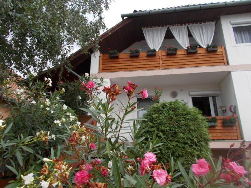 Egerszalok House | Nimród Pihenőház