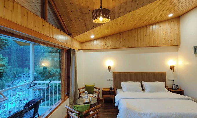 New Manali House | NinYanWays Boutique Stay