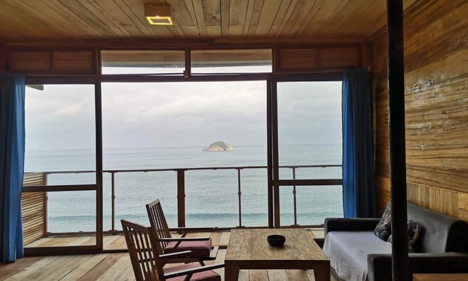 Santana Bed & Breakfast | Nirima Room