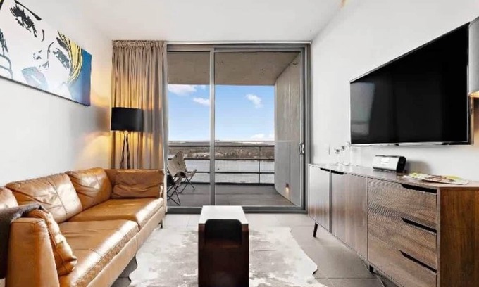 Acton Apartment | Nishi Apartments-Views of Lake-Pets & Free parking