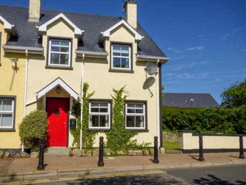 Tullaghan House | No 17 Mountain Dale
