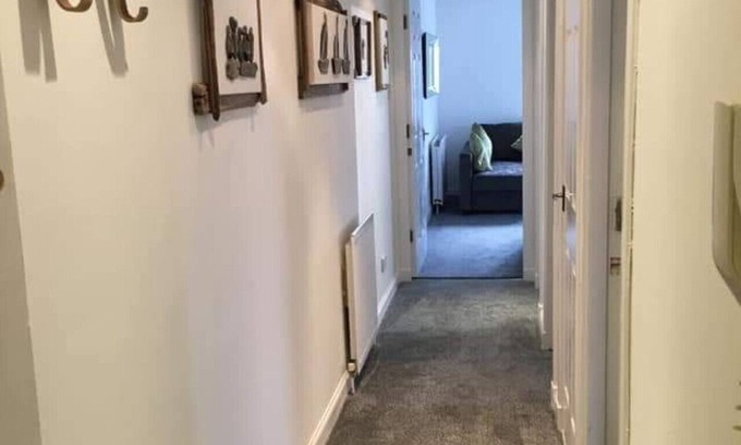 Ayr Apartment | No. 27 Ayr Beach - Coorie Doon