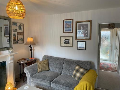 Cowes House | No 28 cosy cottage in the heart of Cowes